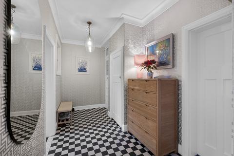 2 bedroom apartment for sale, Portsmouth Road, Surbiton KT6