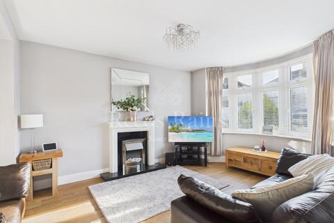 3 bedroom semi-detached house for sale, Brent Lane, Kent DA1