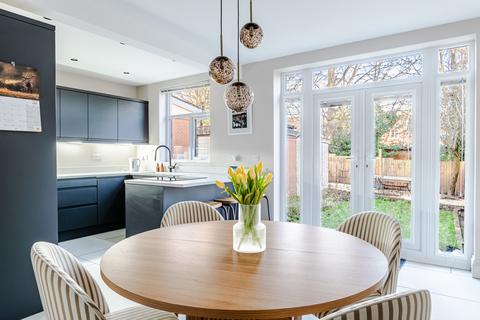 3 bedroom semi-detached house for sale, St. Martins Grove, Leeds LS7