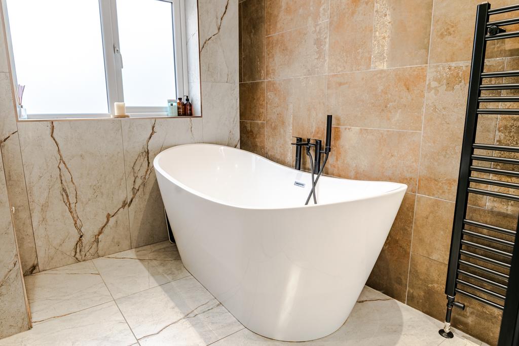 Bathroom2