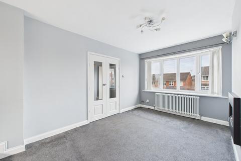 3 bedroom semi-detached house to rent, Jardine Close, Sheffield S9