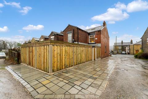 3 bedroom end of terrace house for sale, Blackburn Road, Egerton, Bolton, BL7