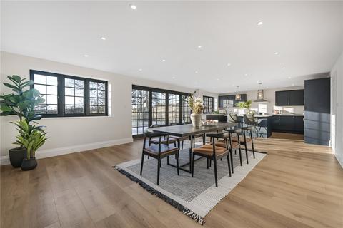 4 bedroom detached house for sale, Lewes Road, Haywards Heath, West Sussex, RH17