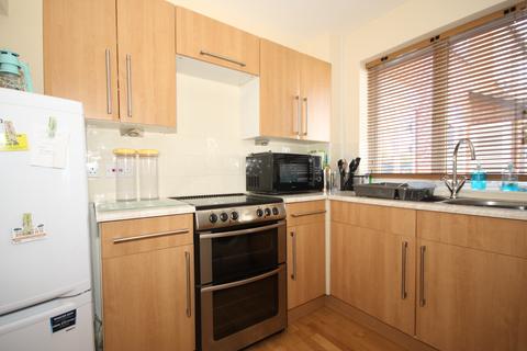 1 bedroom terraced house to rent, Egham TW20