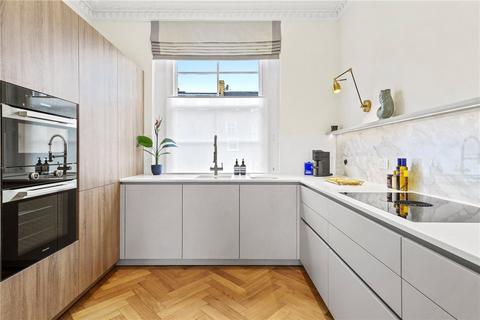 3 bedroom maisonette to rent, Ledbury Road, London, W11