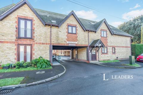 Whyke Close, Chichester, West Sussex, PO19