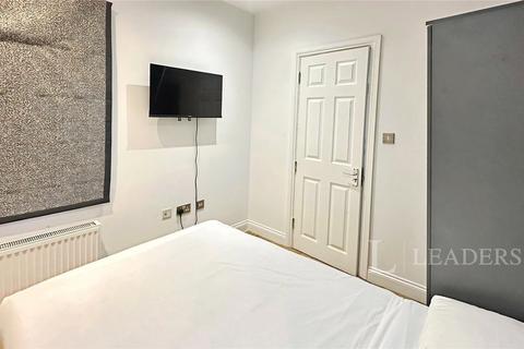 1 bedroom in a house share to rent, High Town Road, Luton, Bedfordshire, LU2