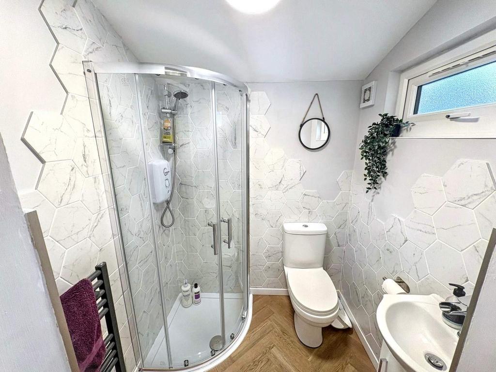 Bathroom 2
