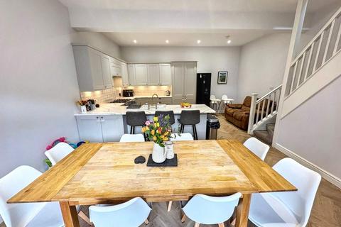 5 bedroom terraced house for sale, Baglan Street, Treherbert, Treorchy, Rhondda Cynon Taff. CF42 5AR