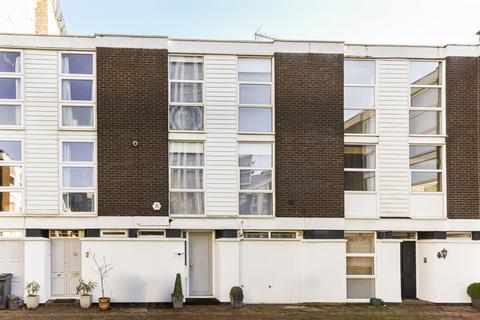 4 bedroom townhouse for sale - Hornby Close, Swiss Cottage, London NW3