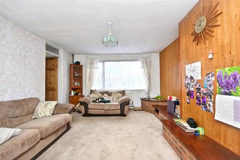 3 bedroom end of terrace house for sale, Ashington Road, Eastbourne
