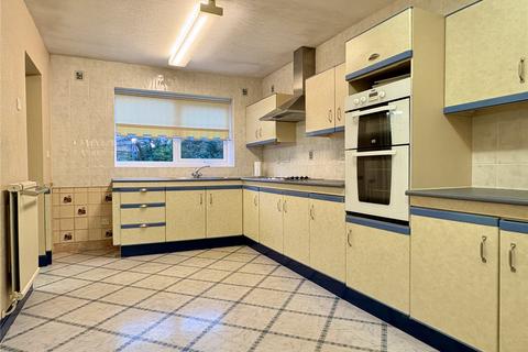 3 bedroom detached bungalow for sale, Kirklee Avenue, Chadderton, Oldham, Greater Manchester, OL9