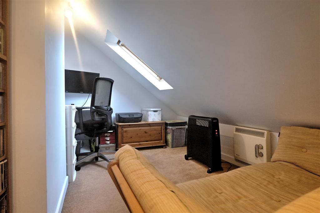 Attic Room.jpg