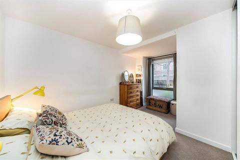 1 bedroom flat for sale, Sancroft Street, London SE11
