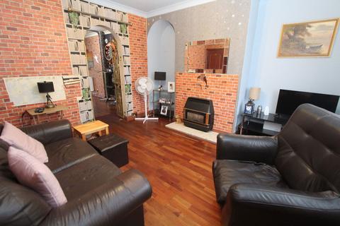 2 bedroom semi-detached house for sale, Birch Avenue, Brierley Hill DY5