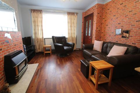 2 bedroom semi-detached house for sale, Birch Avenue, Brierley Hill DY5