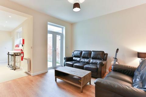 undefined, St. Mark Street, Gloucester GL1