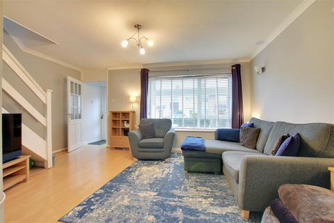 3 bedroom end of terrace house for sale, High Street, Needingworth