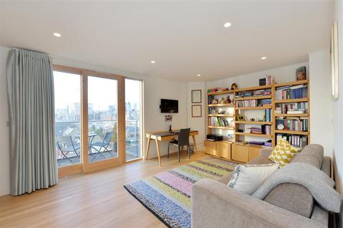 3 bedroom apartment to rent, Cordage House, 15 Cobblestone Square, Wapping, E1W