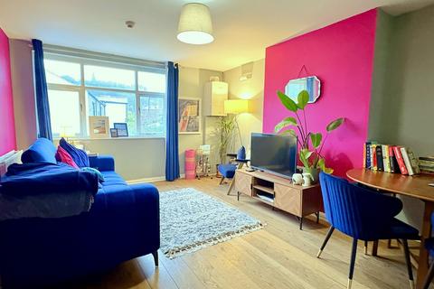 1 bedroom flat for sale, Dundee Lane, Ramsbottom, Bury, BL0