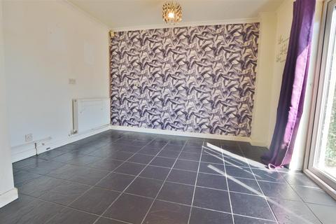 3 bedroom link detached house for sale, Amberley Road, Slough