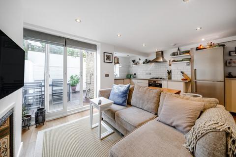 1 bedroom flat to rent, Medwin Street, London, SW4