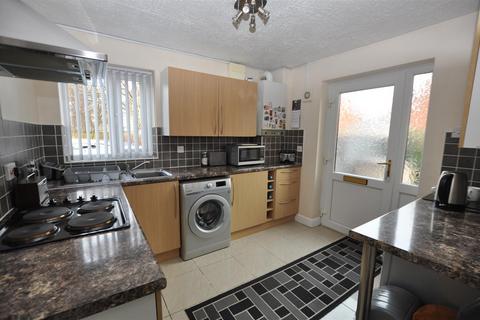 undefined, Jennings Way, Burton-On-Trent DE14