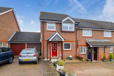 3 bedroom end of terrace house for sale, Mallard Road, Abbots Langley, WD5