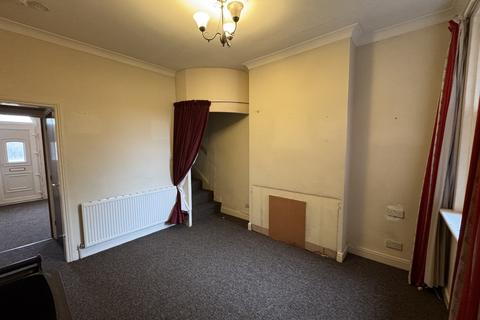3 bedroom terraced house to rent, Windmill Lane, Smethwick, West Midlands, B66