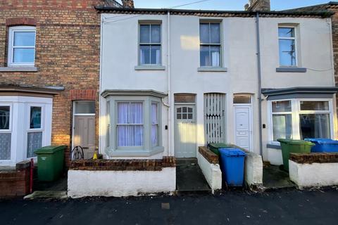3 bedroom terraced house for sale, Spring Bank, Scarborough, YO12