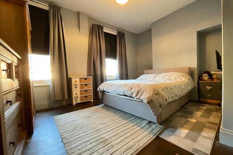 3 bedroom terraced house for sale, Spring Bank, Scarborough, YO12