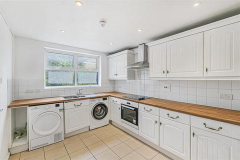 5 bedroom end of terrace house for sale, Berystede, Kingston Upon Thames KT2