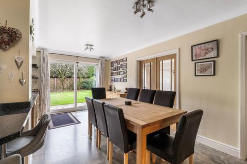 undefined, Dingle Close, Macclesfield SK10