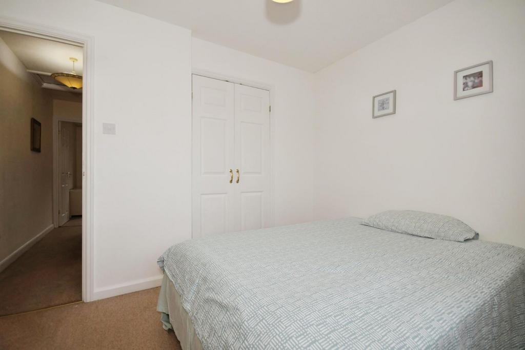 BED 1 03.jpg