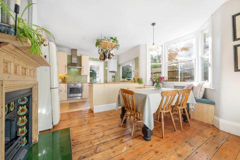5 bedroom house for sale, Leander Road, SW2