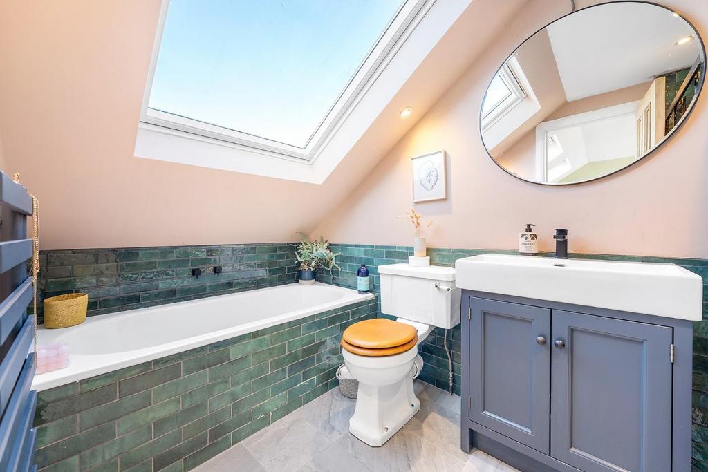 En-suite (1).JPG