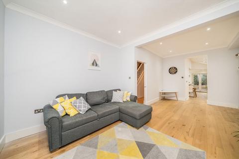 3 bedroom terraced house for sale, Huntspill Street, London SW17