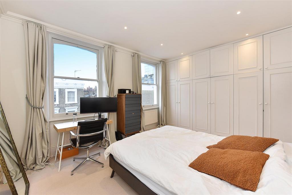 Top floor flat, 1, Hildyard Road (2).JPG