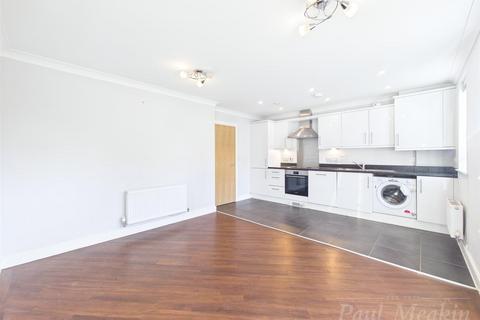 3 bedroom apartment for sale, Limpsfield Road, Sanderstead