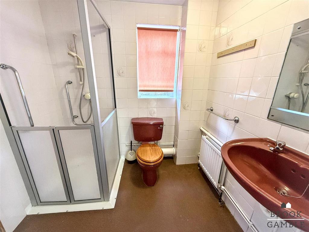 01323 438506