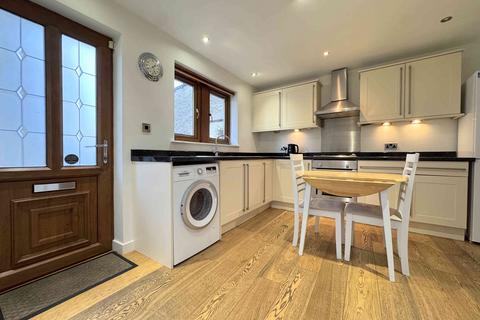 1 bedroom detached house for sale, Rock Road, Huddersfield HD3