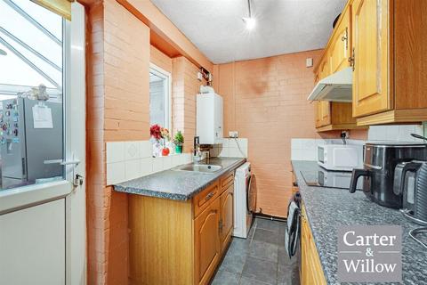 3 bedroom terraced house for sale, Porters Avenue, Essex