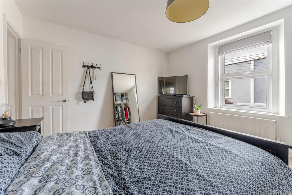 46 Elborough Ave Yatton BS49 4 DS 18.jpg