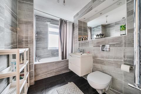 3 bedroom semi-detached house for sale, Yew Avenue, Yiewsley, West Drayton
