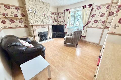 2 bedroom semi-detached house for sale, Hawbush Road, Brierley Hill DY5