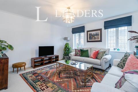 3 bedroom house to rent, Sandy Mead, KT19