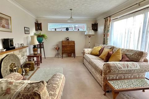2 bedroom bungalow for sale, Shelley Way, Milford on Sea, Lymington, Hampshire, SO41