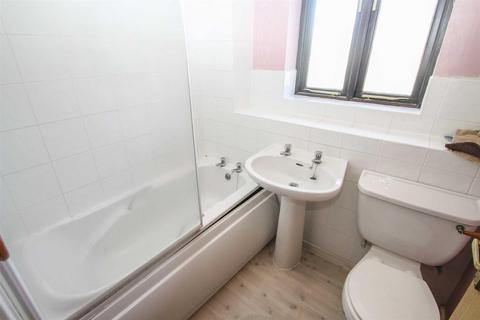 1 bedroom end of terrace house for sale, Burano Grove, Wavendon Gate Milton Keynes MK7