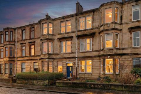 2 bedroom flat for sale, 2/1 5 McFarlane Street, Paisley, PA3 1RY