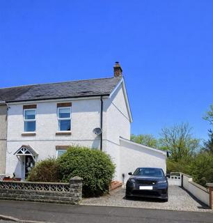 3 bedroom end of terrace house for sale, Heol Y Felin, Ammanford SA18